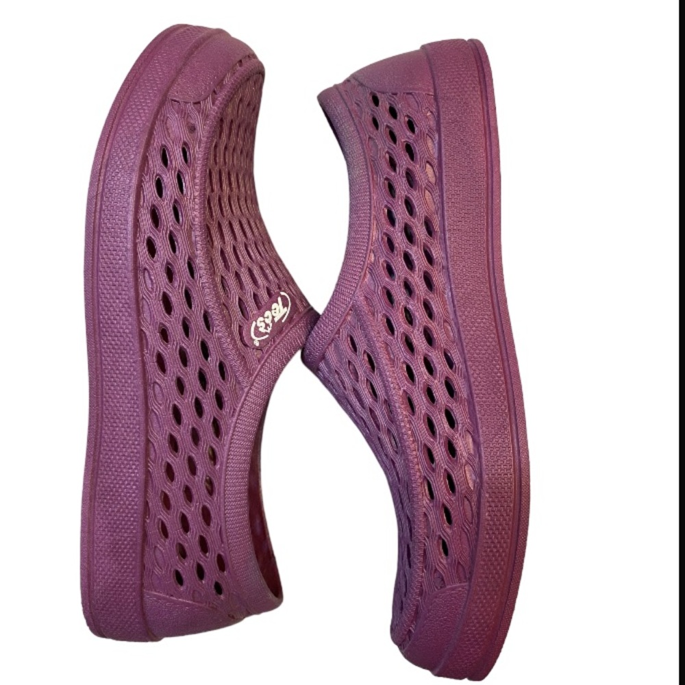 TECS Shoes 8/8.5